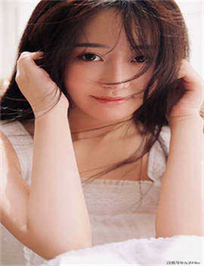 女性