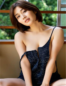 三妻艳史