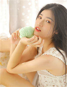 一女被二男吃奶A片视频-《黏糊糊的她》