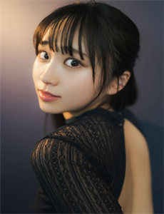坤不小心碰到女同学了怎么办-八卦神探tvb