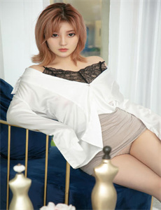 窥情